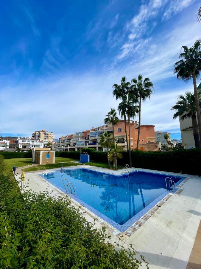 Apartamento Frontal Al Mar - Torrox Costa Exterior photo