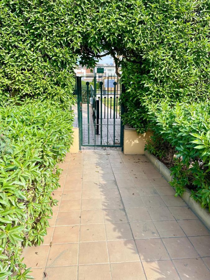 Apartamento Frontal Al Mar - Torrox Costa Exterior photo