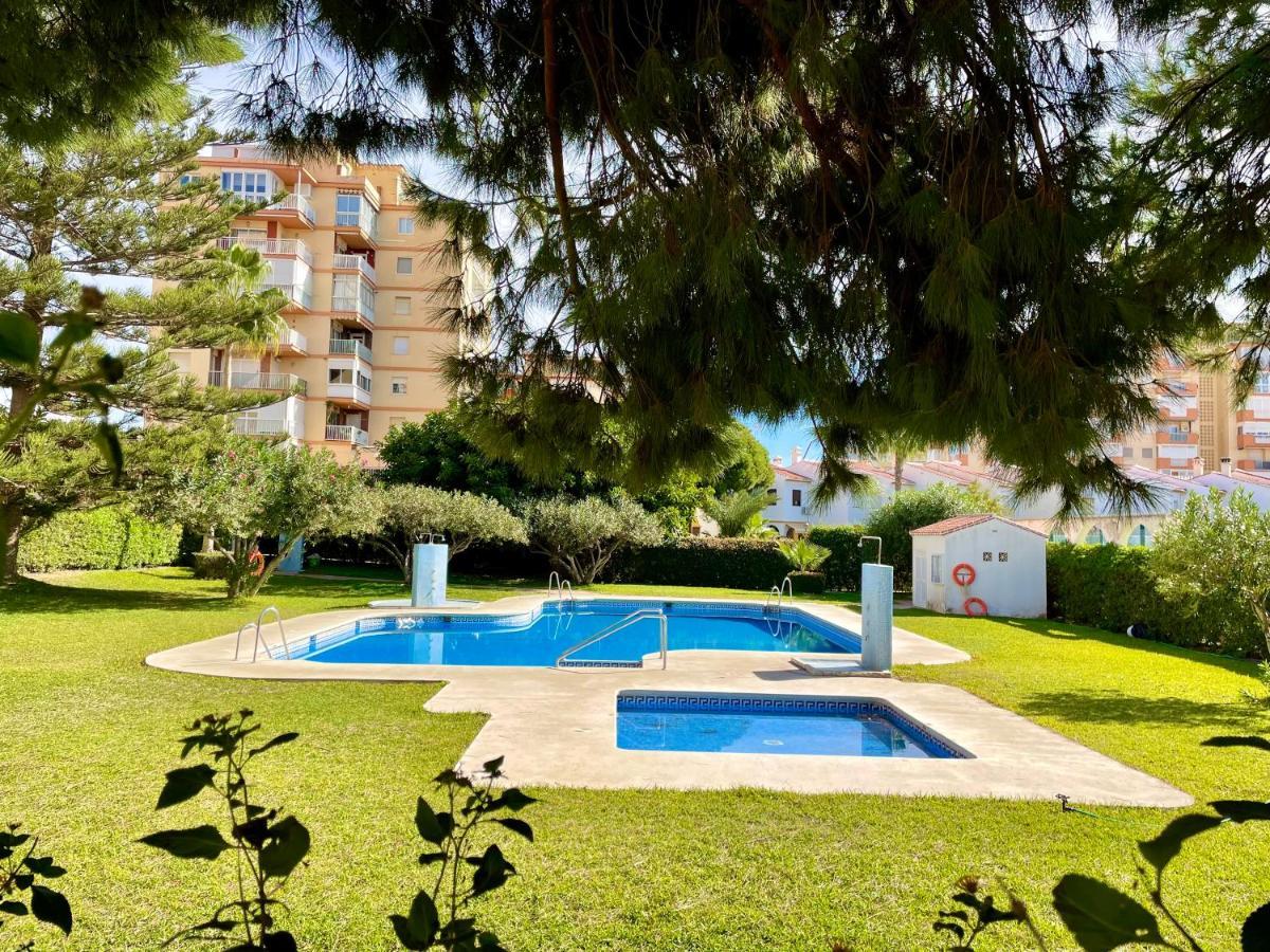 Apartamento Frontal Al Mar - Torrox Costa Exterior photo