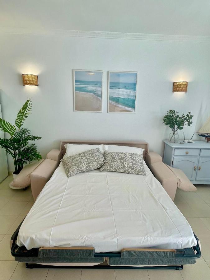 Apartamento Frontal Al Mar - Torrox Costa Exterior photo